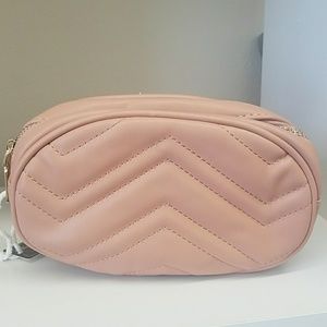 😍Pink Waist Pouch😍